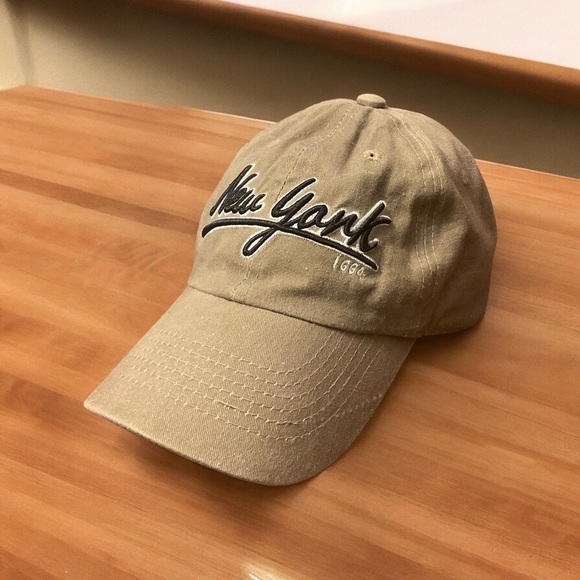 NYC 1664 Embroidered Adjustable Cap! - Picture 3 of 7